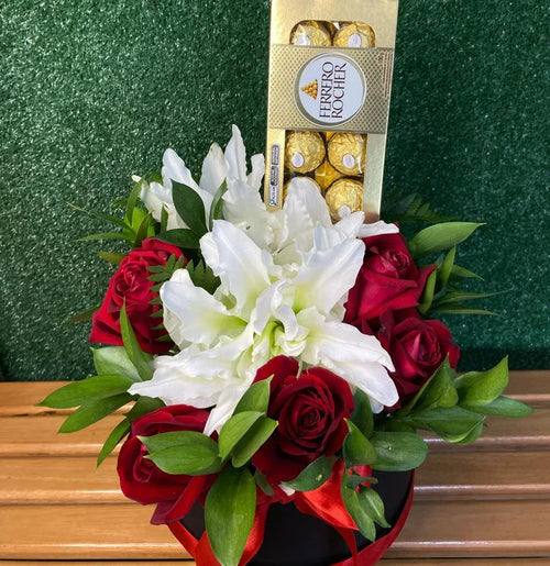 Box Floral de Lírios e Rosas