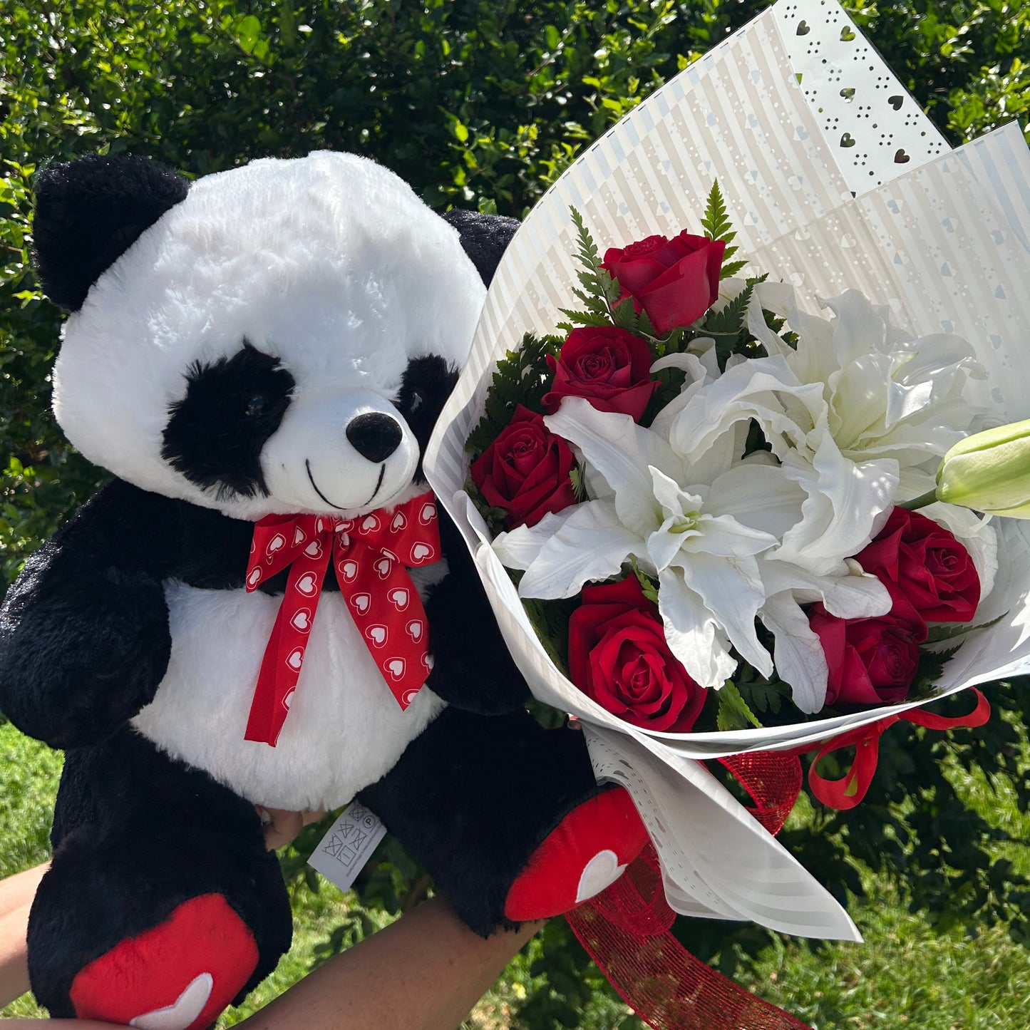 Buquê Scarlett com Panda