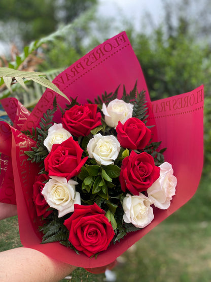 Buquê de 12 Rosas